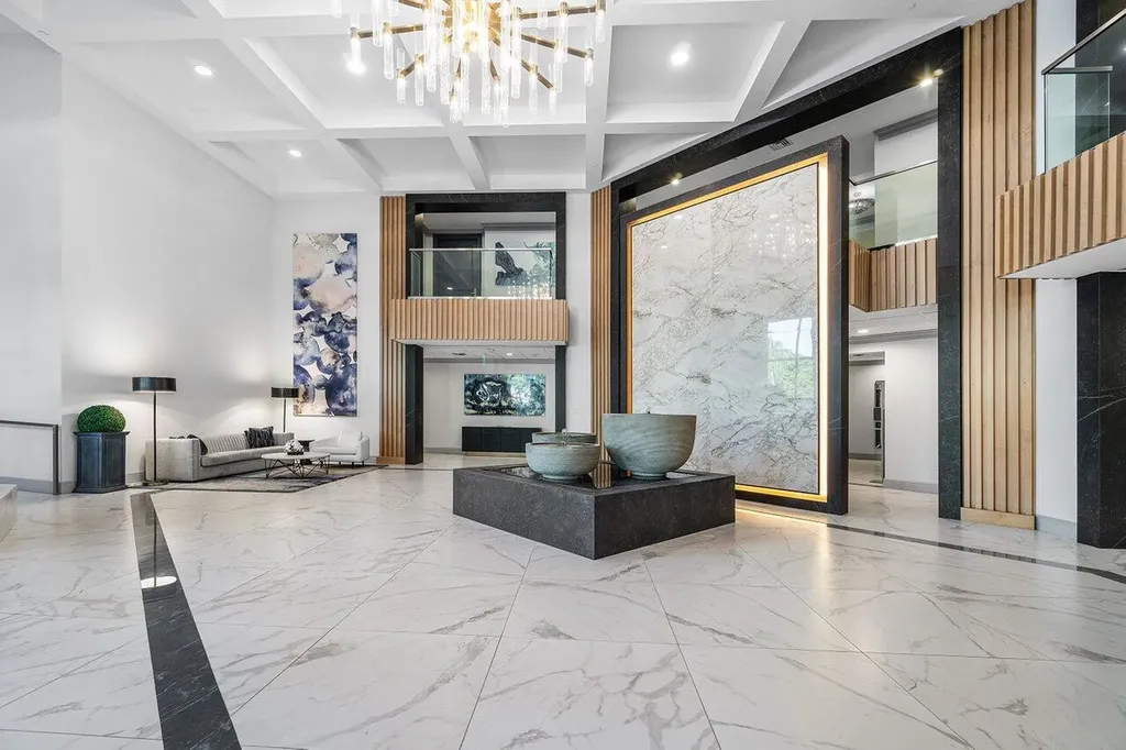 500 SE Mizner Boulevard Boca Raton FL 33432