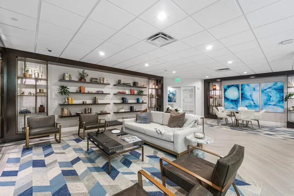 500 SE Mizner Boulevard Boca Raton FL 33432