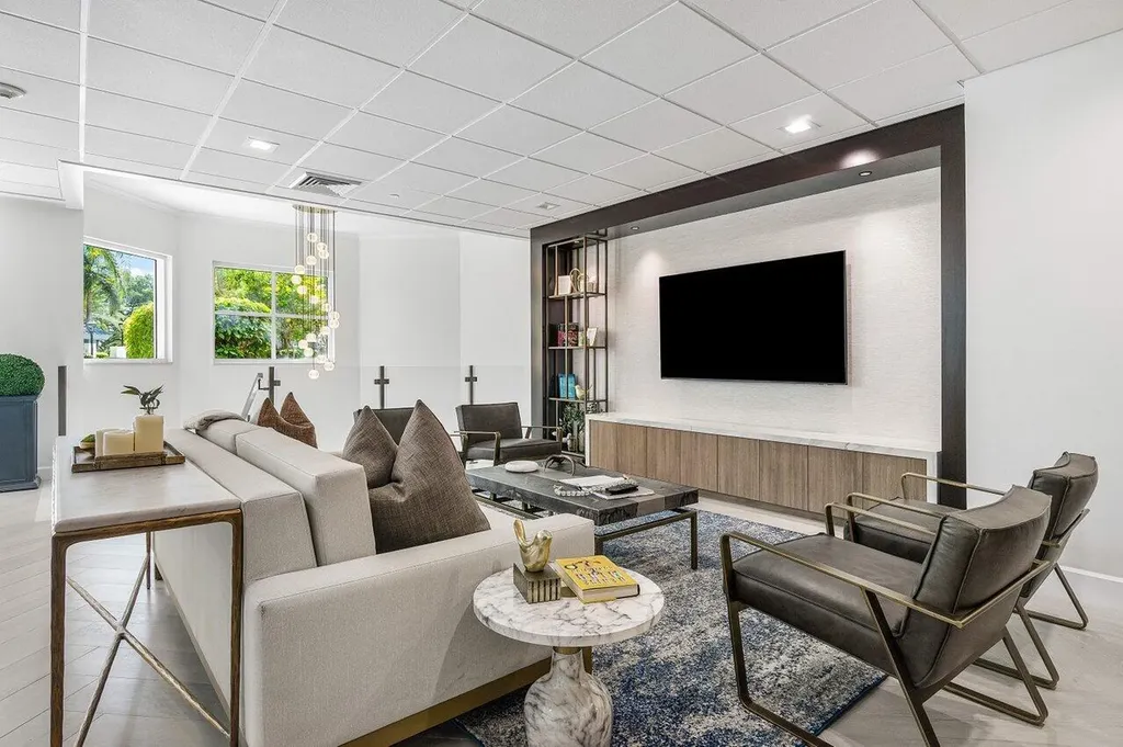 500 SE Mizner Boulevard Boca Raton FL 33432