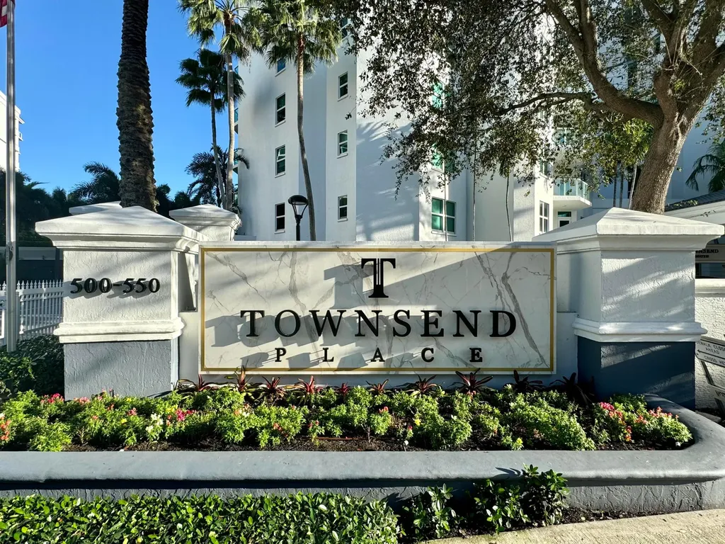 500 SE Mizner Boulevard Boca Raton FL 33432
