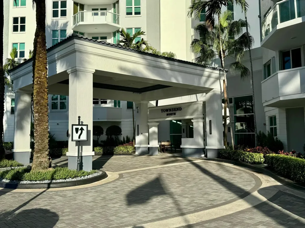 500 SE Mizner Boulevard Boca Raton FL 33432