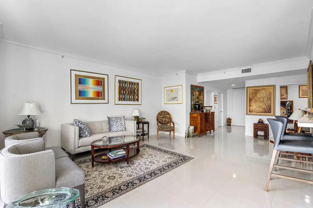 500 SE Mizner Boulevard Boca Raton FL 33432
