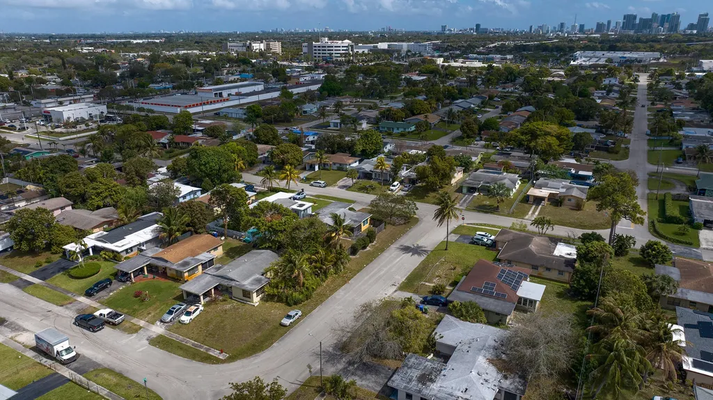 241 SW 29th Avenue Fort Lauderdale FL 33312