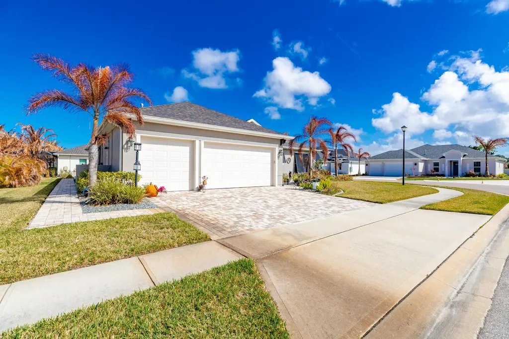 4160 Negal Circle Melbourne FL 32901