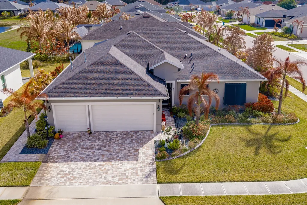 4160 Negal Circle Melbourne FL 32901