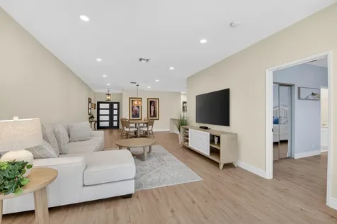 8350 Springlake Drive Boca Raton FL 33496