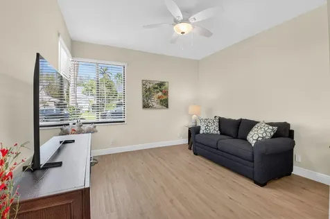 8350 Springlake Drive Boca Raton FL 33496