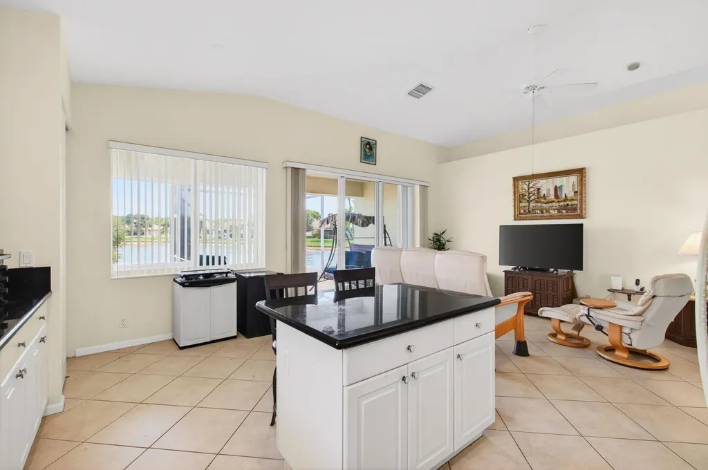 2707 Clipper Circle West Palm Beach FL 33411