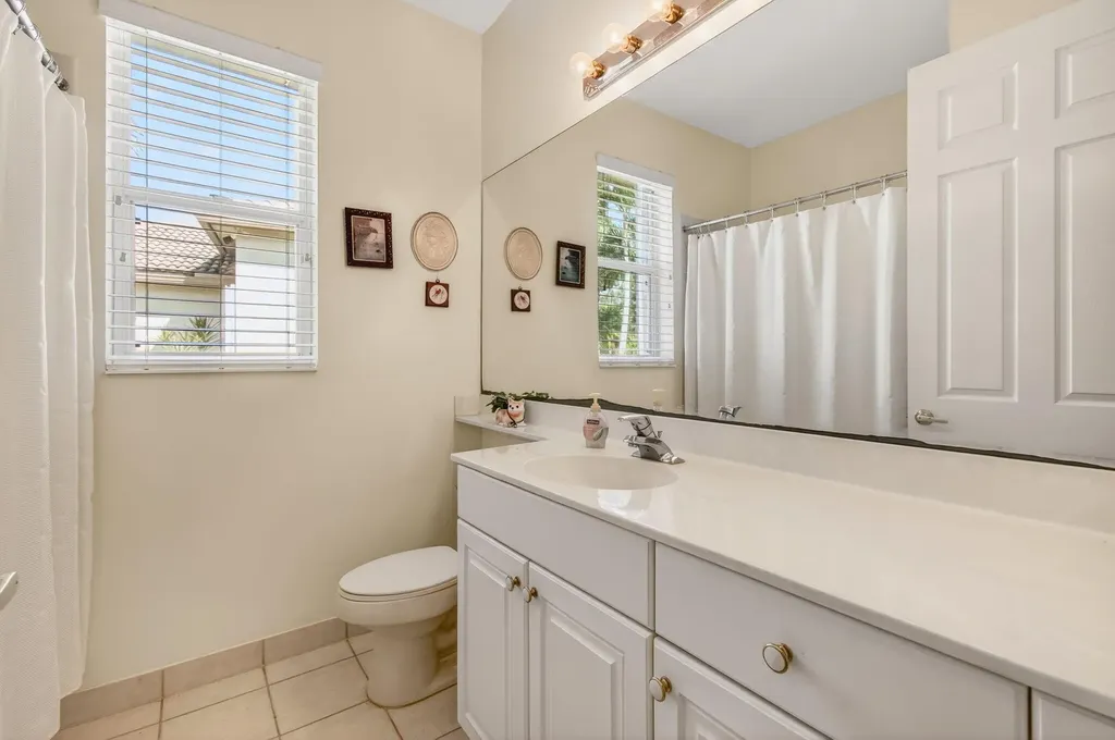 2707 Clipper Circle West Palm Beach FL 33411