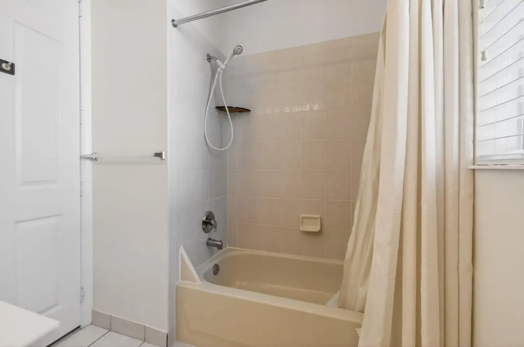 2707 Clipper Circle West Palm Beach FL 33411