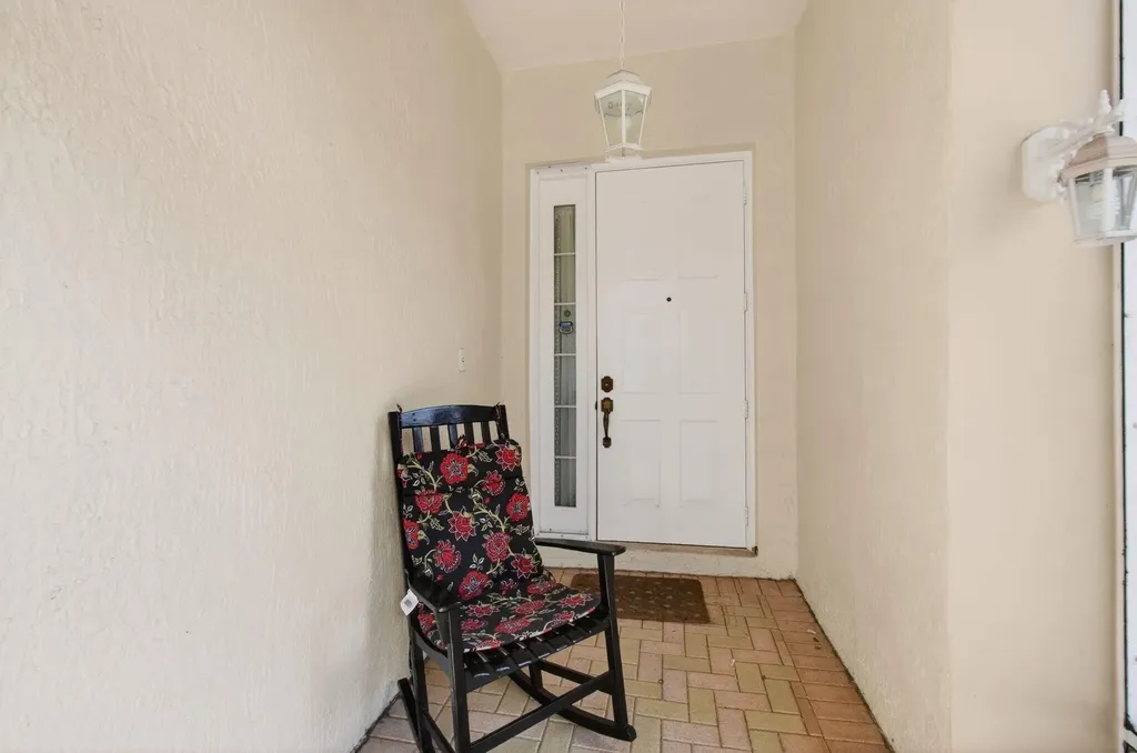 2707 Clipper Circle West Palm Beach FL 33411