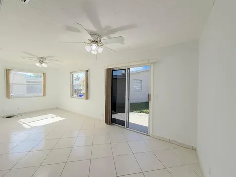 2704 Knight Lane Delray Beach FL 33445