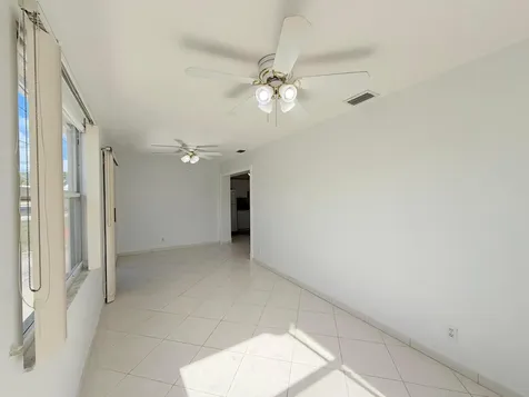 2704 Knight Lane Delray Beach FL 33445