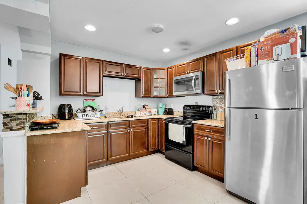 2856 Harson Way Fort Pierce FL 34946