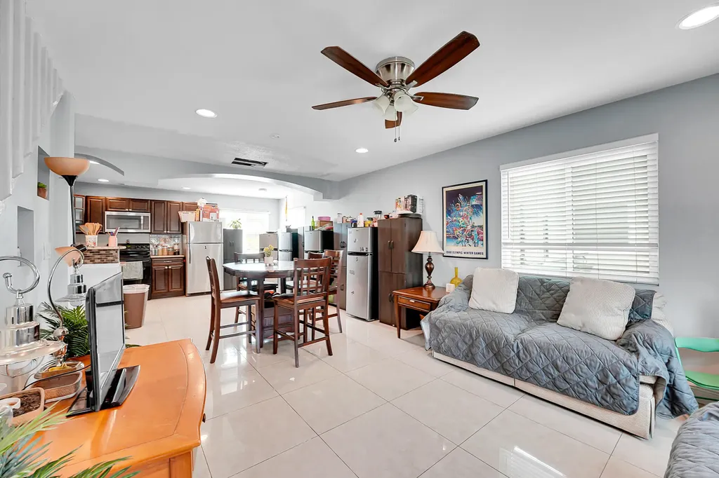 2856 Harson Way Fort Pierce FL 34946