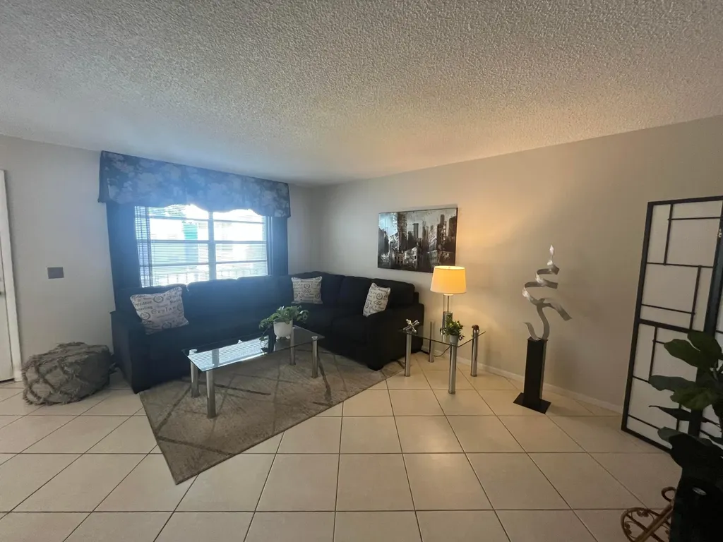 142 Normandy C Delray Beach FL 33484