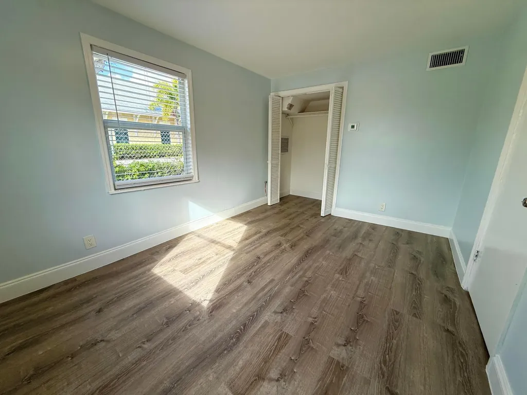 27 NW 11th Avenue Delray Beach FL 33444