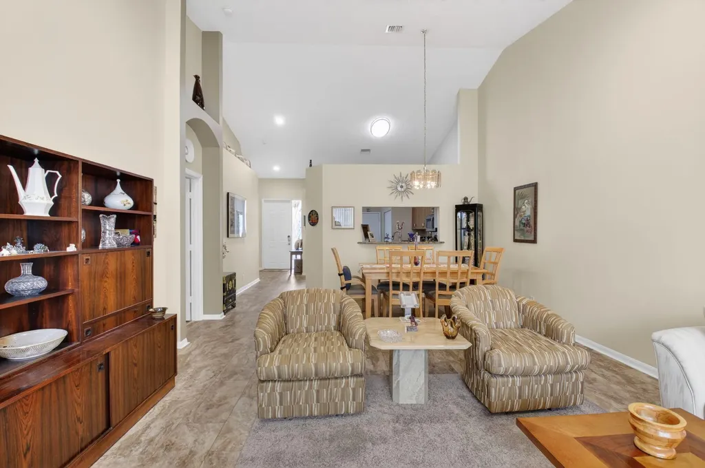 6248 Petunia Road Delray Beach FL 33484