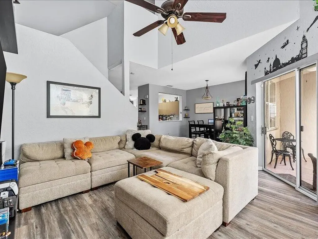 20970 Via Alamanda 2 Boca Raton FL 33428