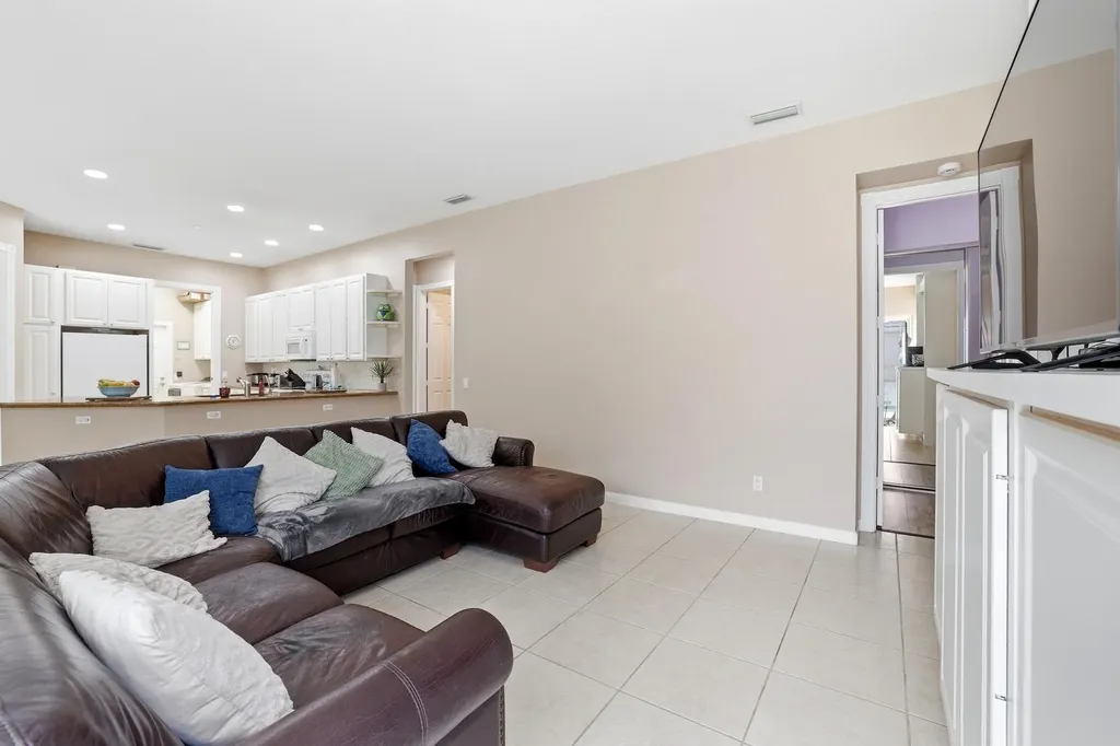 2810 Hancock Creek Road West Palm Beach FL 33411