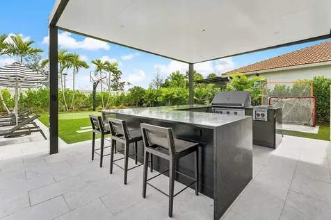 12156 Waterstone Circle Palm Beach Gardens FL 33412