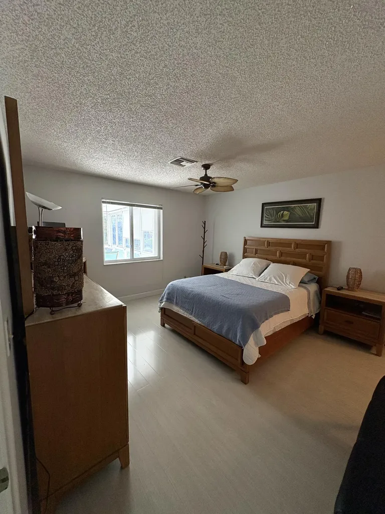 1421 NW 19th Terrace Delray Beach FL 33445