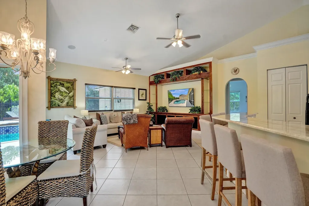 15910 Lindbergh Lane Wellington FL 33414