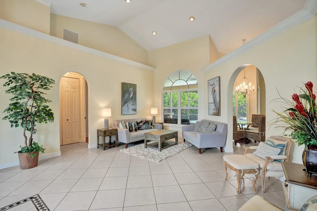 15910 Lindbergh Lane Wellington FL 33414