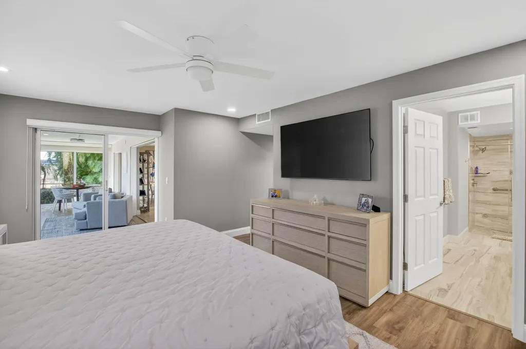 7669 Springwater Place Boynton Beach FL 33437
