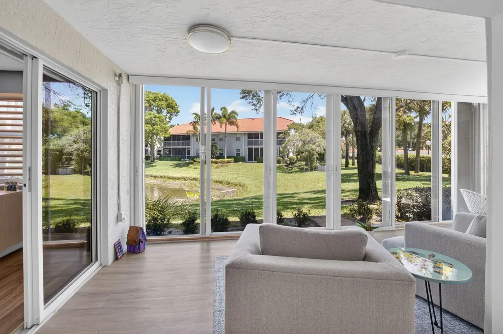 7669 Springwater Place Boynton Beach FL 33437