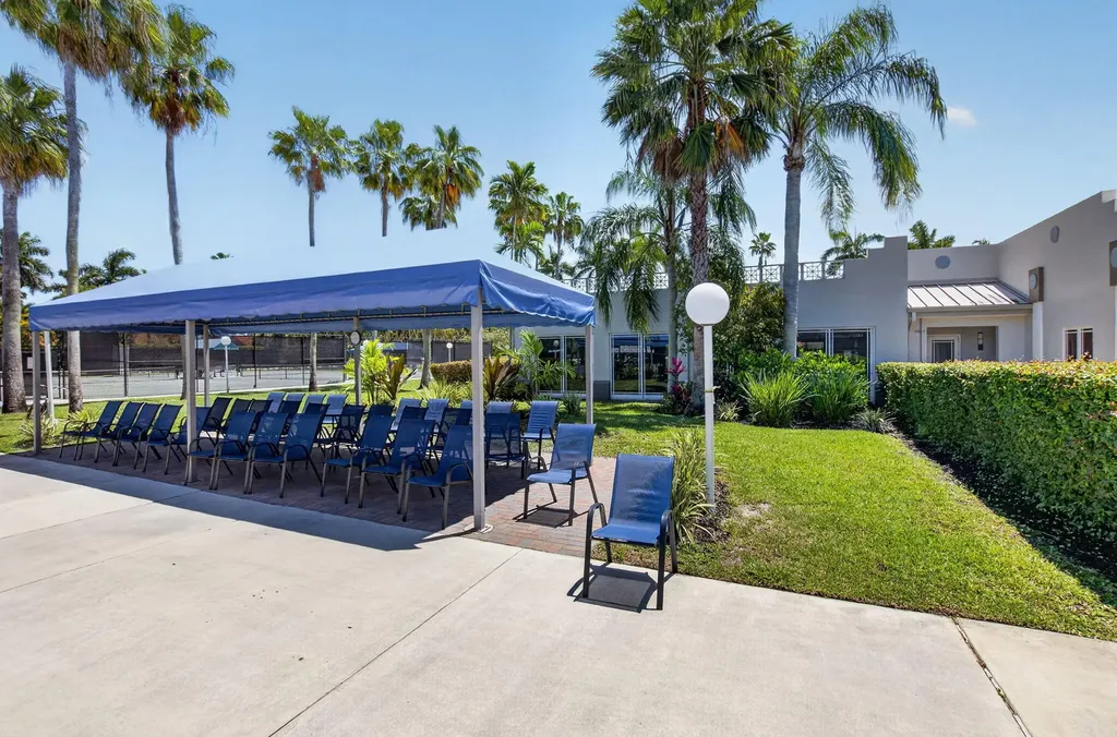 7669 Springwater Place Boynton Beach FL 33437