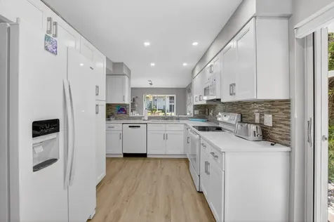 7669 Springwater Place Boynton Beach FL 33437