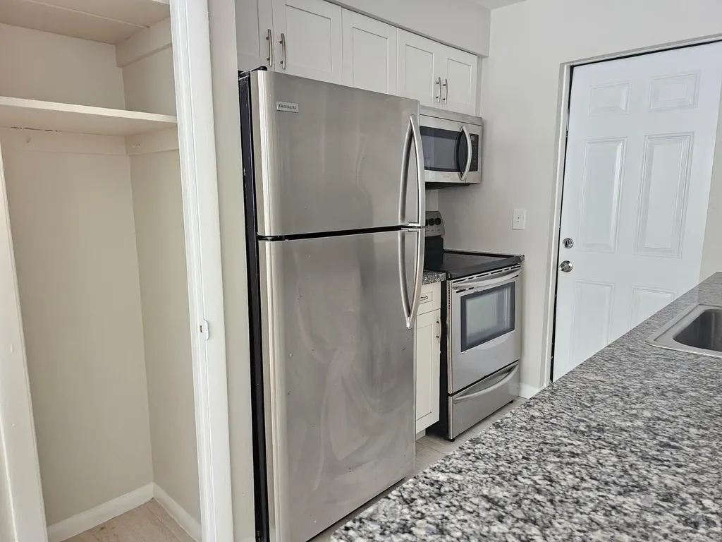 401 S L Street Lake Worth Beach FL 33460