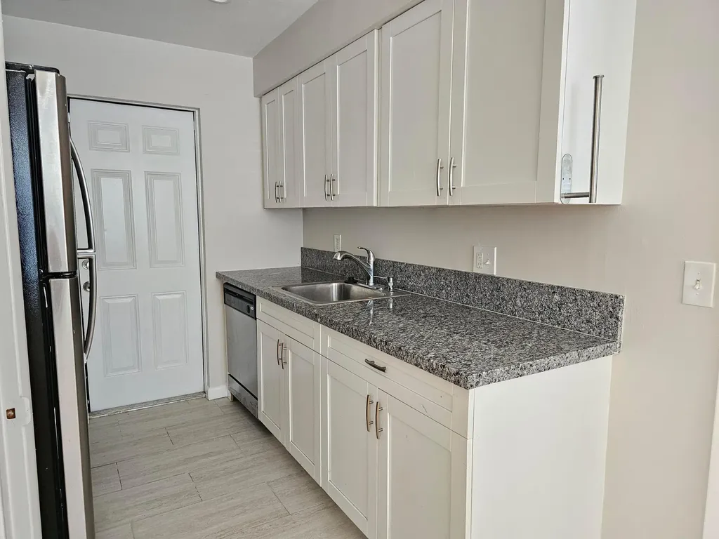 401 S L Street Lake Worth Beach FL 33460