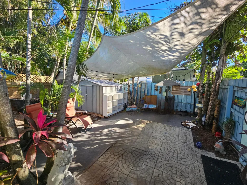 401 S L Street Lake Worth Beach FL 33460