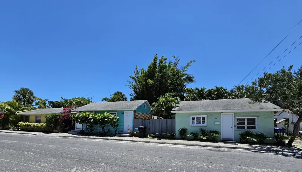 401 S L Street Lake Worth Beach FL 33460