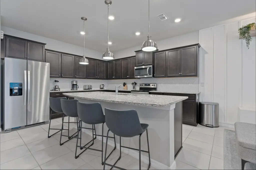 4197 Lana Avenue Davenport FL 33897