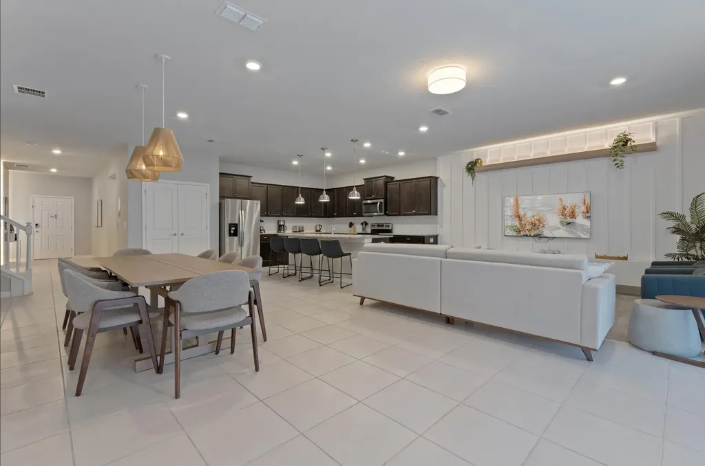 4197 Lana Avenue Davenport FL 33897