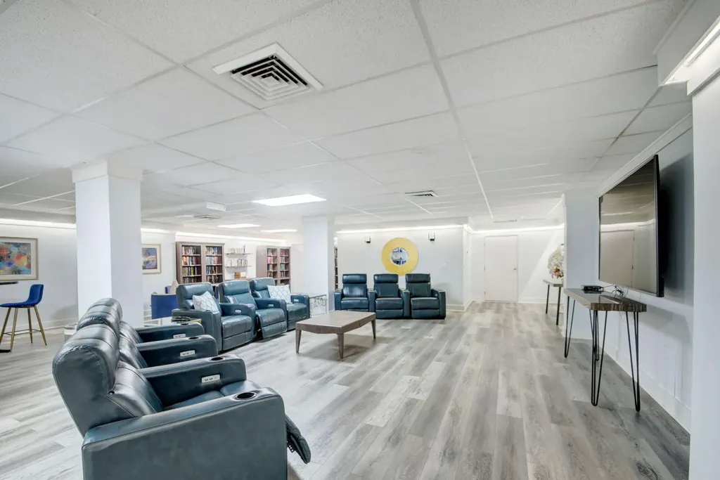 3546 S Ocean Boulevard S South Palm Beach FL 33480