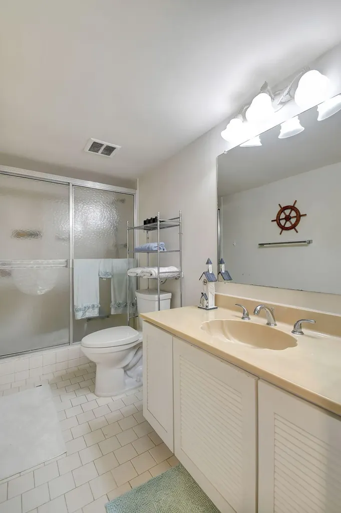 3546 S Ocean Boulevard S South Palm Beach FL 33480