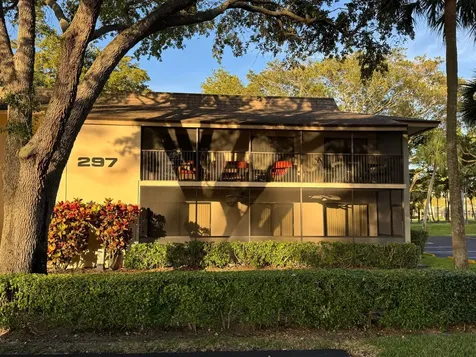 297 Deer Creek Boulevard Deerfield Beach FL 33442