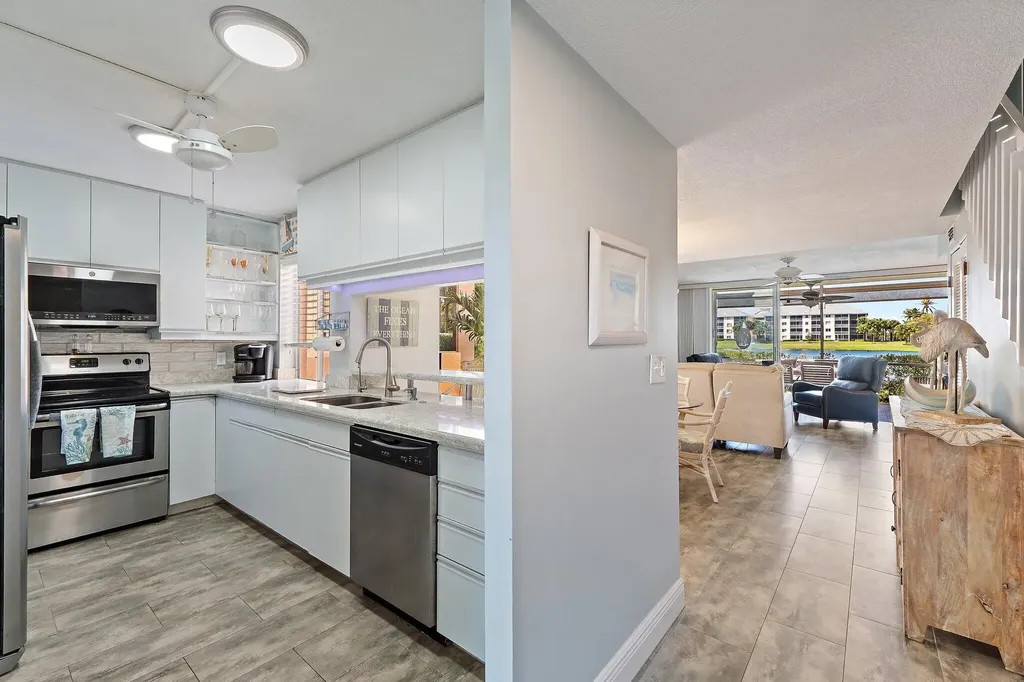 353 S Us-1 Jupiter FL 33477