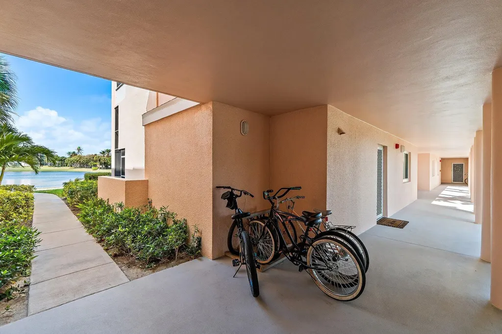 353 S Us-1 Jupiter FL 33477