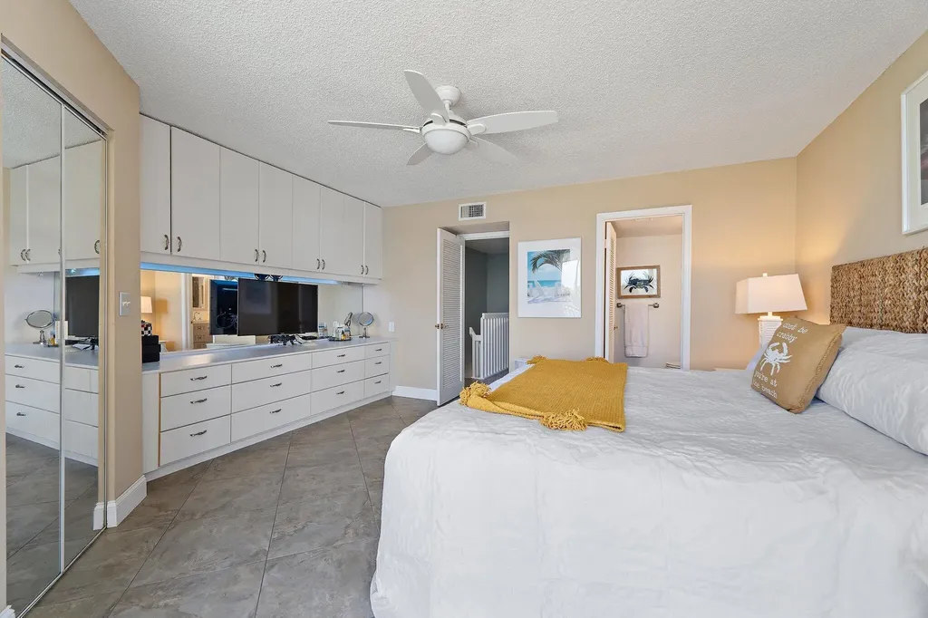 353 S Us-1 Jupiter FL 33477