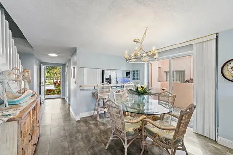 353 S Us-1 Jupiter FL 33477