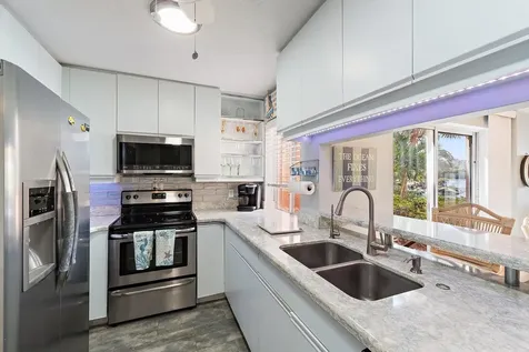 353 S Us-1 Jupiter FL 33477