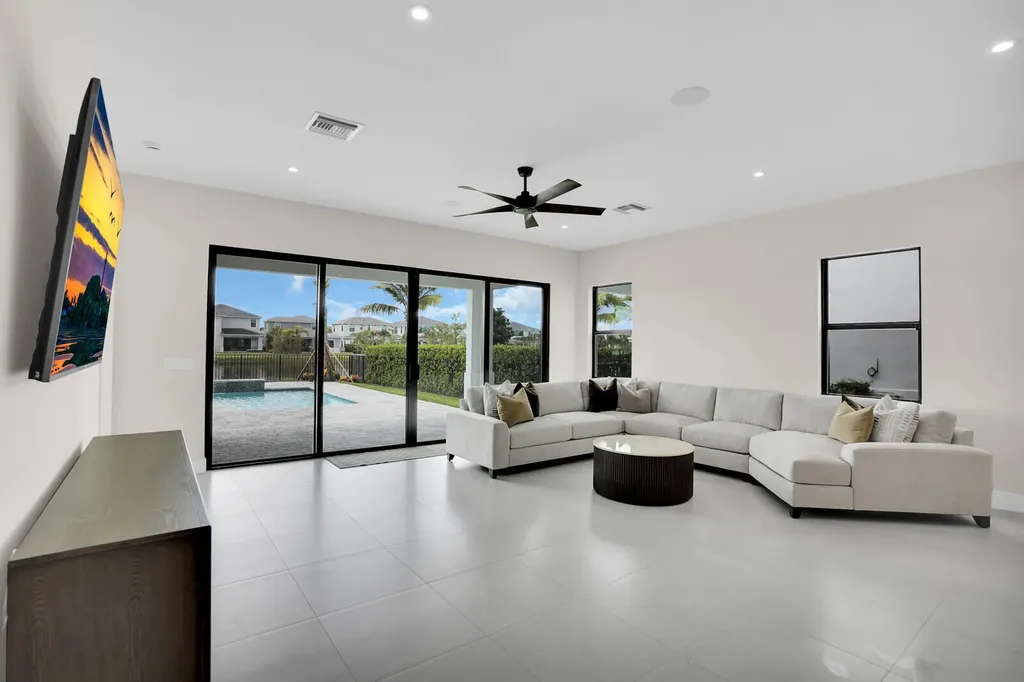 12656 Solana Bay Circle Palm Beach Gardens FL 33412