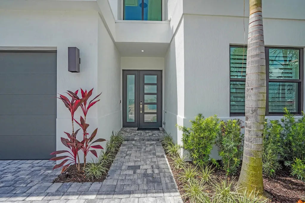 12656 Solana Bay Circle Palm Beach Gardens FL 33412