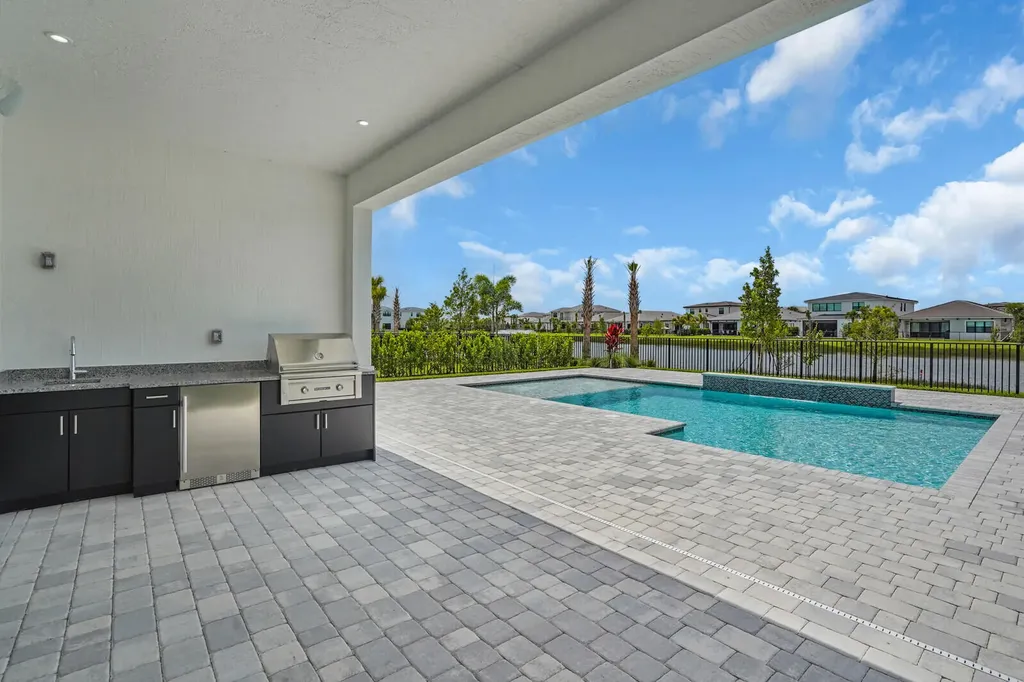 12656 Solana Bay Circle Palm Beach Gardens FL 33412