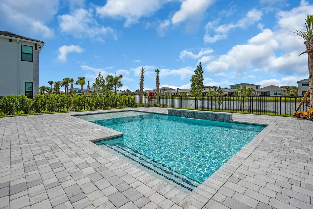 12656 Solana Bay Circle Palm Beach Gardens FL 33412